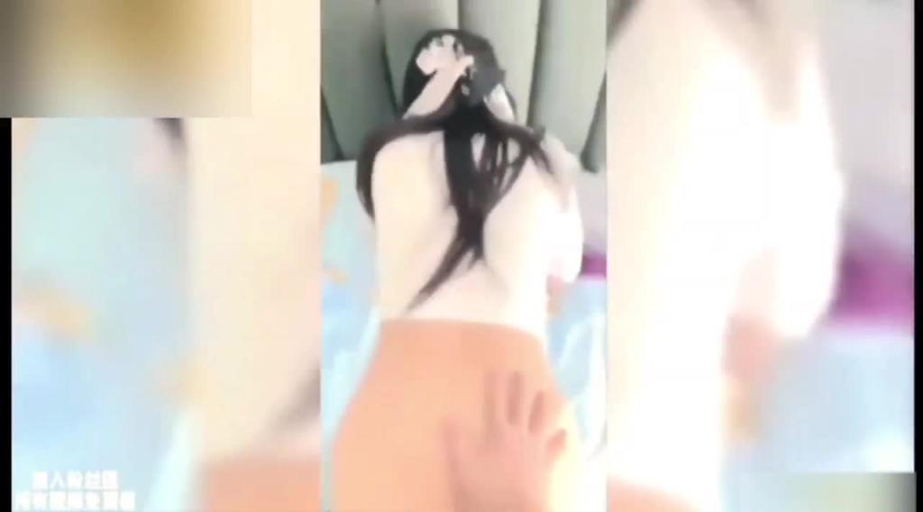 【重磅泄密】抖音百万粉丝小萝莉帮哥哥口交 预览截图 7