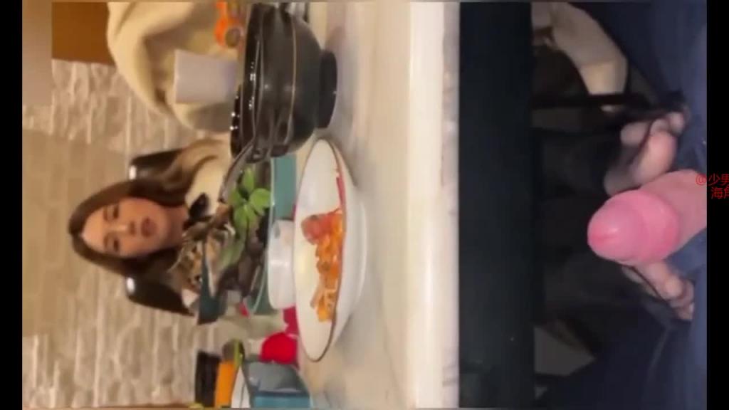 贵宾【调教母狗】极品高颜值反差婊露脸穿黑丝 预览截图 2