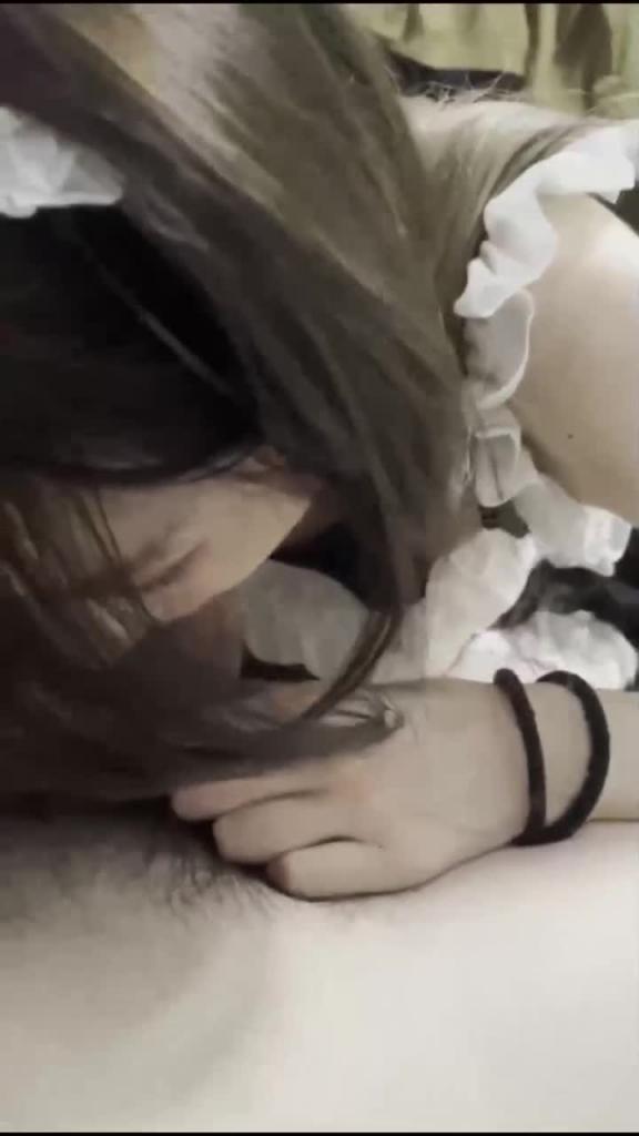 贵宾【完美露脸】清纯女大三部精选！现在的女孩太会玩了！各种场景，各种姿势，淫言淫语主动求爱！ 预览截图 2