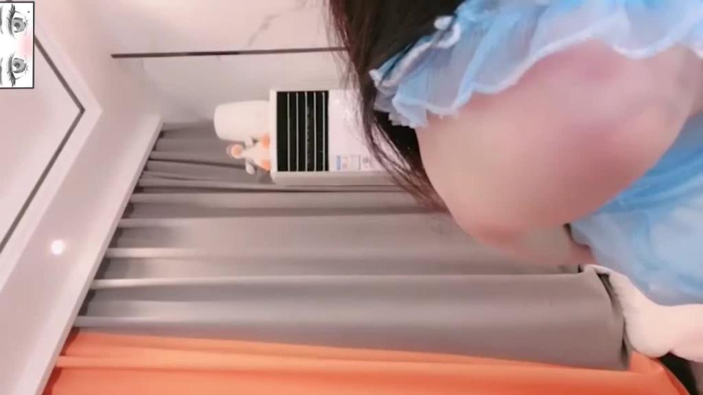 【女神网红】双马尾萝莉极品自慰，反差婊骚母狗全套自慰泄密 预览截图 3