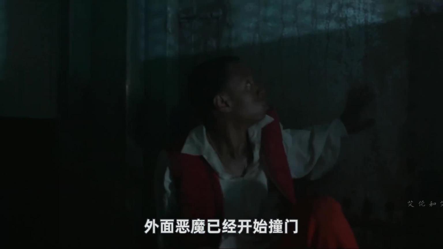 慎入！丰满辣妹鬼屋派对，撞见80后童年恶梦娃娃 预览截图 11