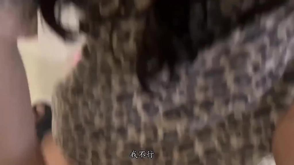 [母子乱伦]性瘾大发的儿子和淫荡熟女老妈，母子二人淫荡乱伦内射中出 预览截图 5