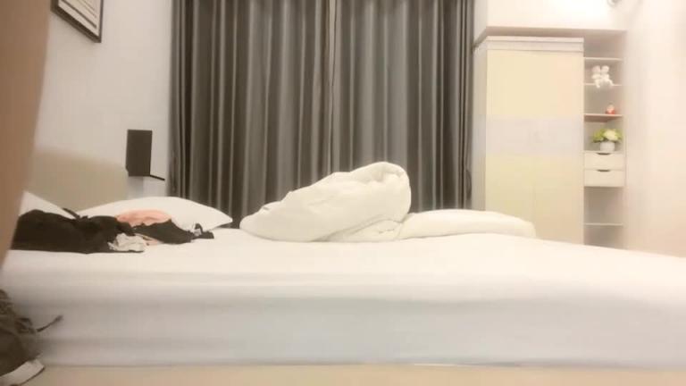 【勾搭良家】勾搭齐逼短裙饥渴良家，背着男朋友网聊约炮 预览截图 6