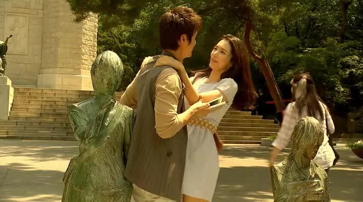 [韩国三级]娜妲莉的情人.Natalie 预览截图 5
