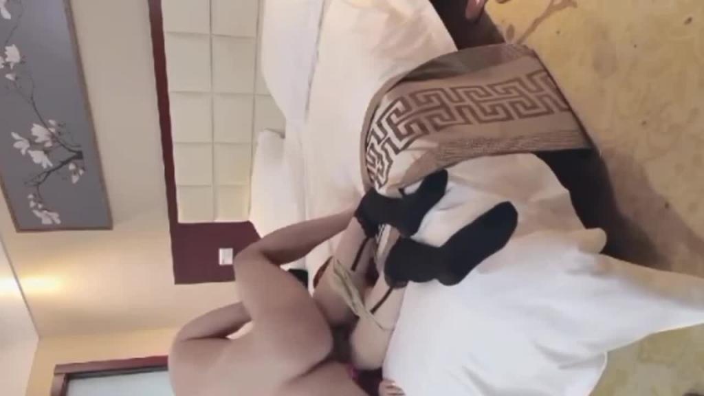 全网独家:叔叔乱伦高中生侄女私拍,我的侄女叫小夕 预览截图 8