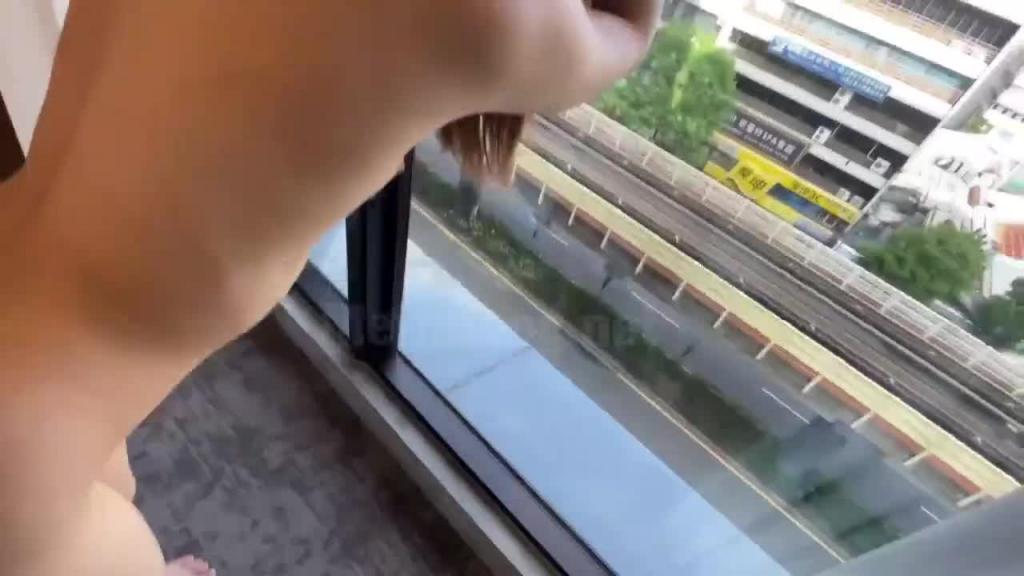 迫不及待想做爱的一字鲍少女 预览截图 6