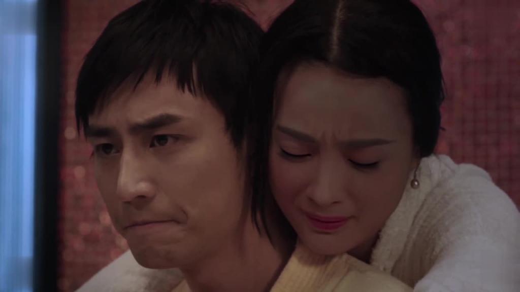 【瑶妹资源】一路向西高潮版三级片~有点像大幂幂 预览截图 6