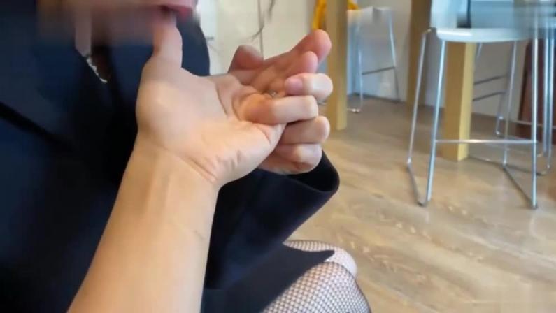 三观炸裂,内射了嫂子 预览截图 4