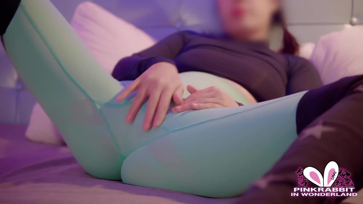 炮机彻底征服了健身兔女郎 预览截图 3
