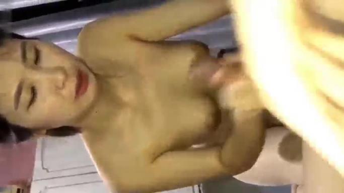 【刺激姐弟乱伦】D奶离异姐姐被我内射狂操 预览截图 4