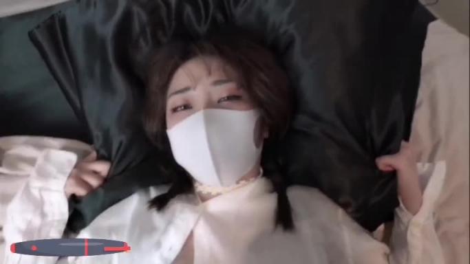 中国美女被她的客户耍了,他叫她去. 预览截图 4