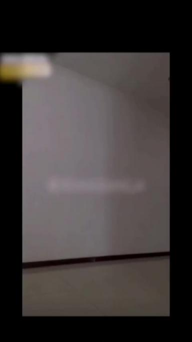 ﹣推特极品高颜值福利姬﹣质量属实没得说线下过夜才1800? 预览截图 8