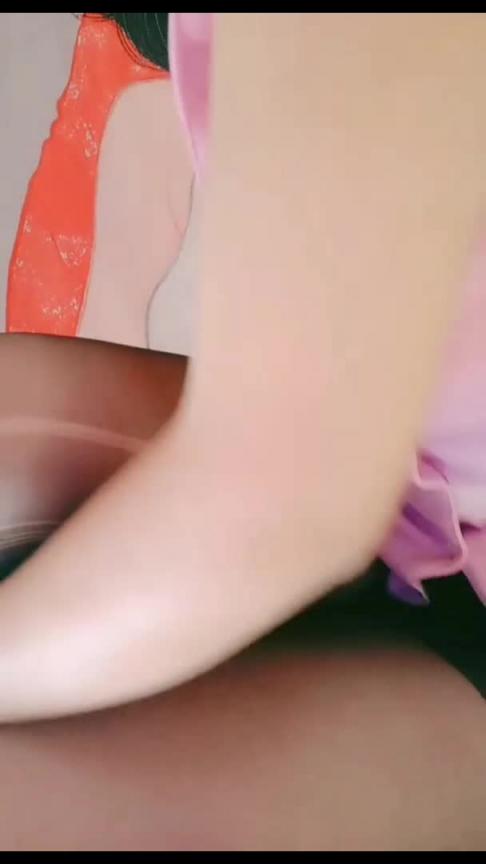 极品网红美少女，黑丝大长腿，道具自慰粉嫩骚穴诱惑 预览截图 10