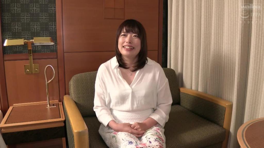 熟女出轨才是正经性爱 VOL.96 HTM-096 预览截图 4