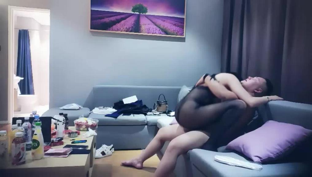 【探花寻欢】3000约美腿大奶名媛，连体情趣内衣各种爆操 预览截图 8