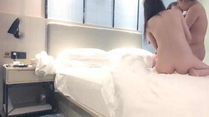 【太子探花】极品萝莉双飞,颜值技术都在线 预览截图 8
