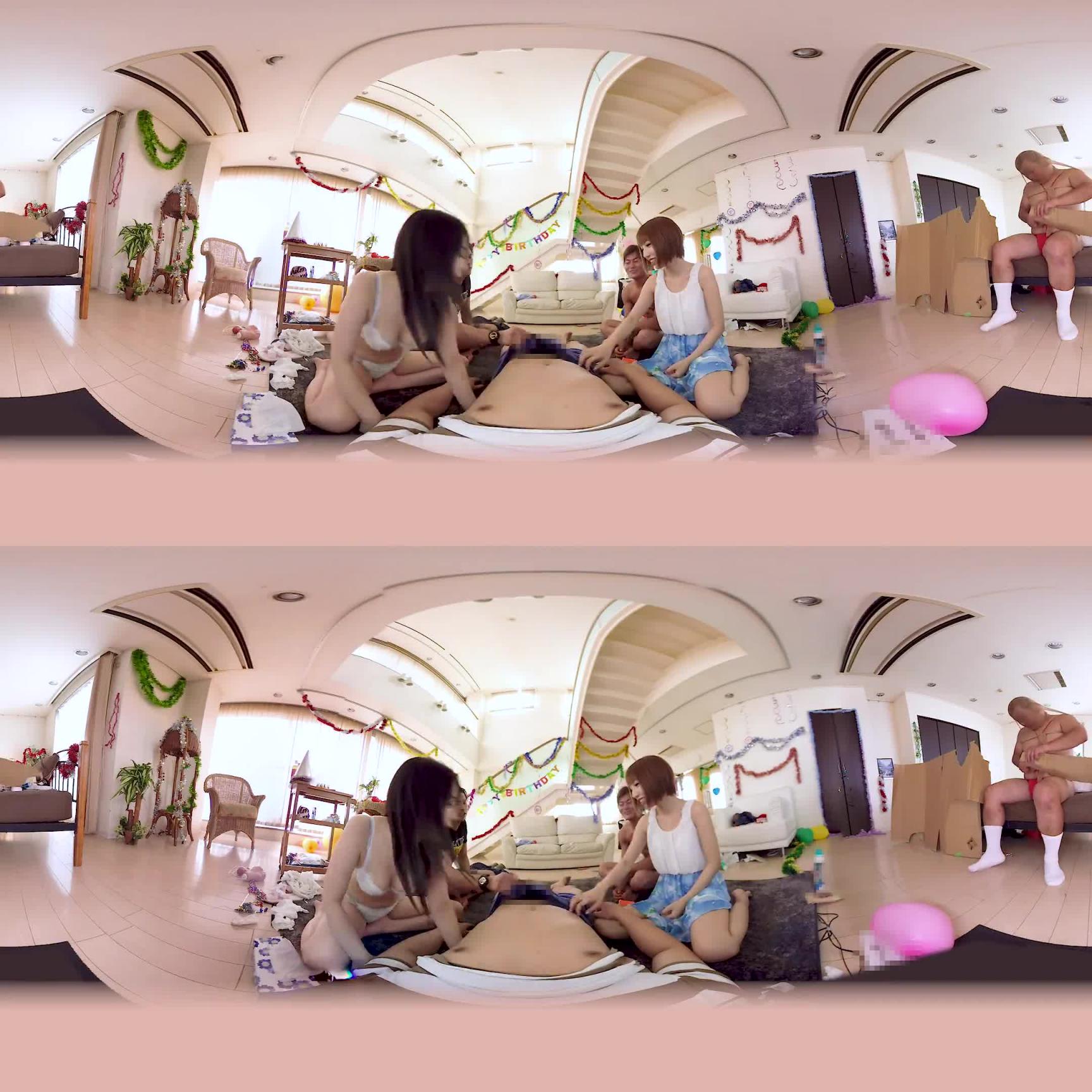 【3】VR 攻略我老婆!找来搞笑艺人乱交内射拍成片! 佳苗瑠华 叶月七瀬 第三集 h_1248kolvr00001 预览截图 5