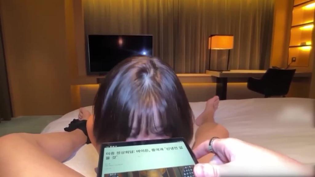 【女团下海】韩国女团成员下海_第一视角体验母狗调教 预览截图 9