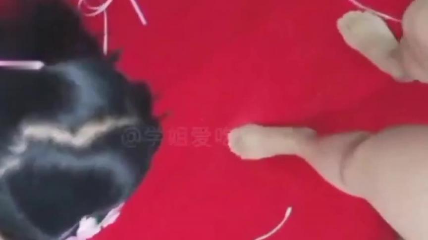 调教18岁性冷淡妹妹玩弄处菊!加聊天记录!收费 预览截图 5