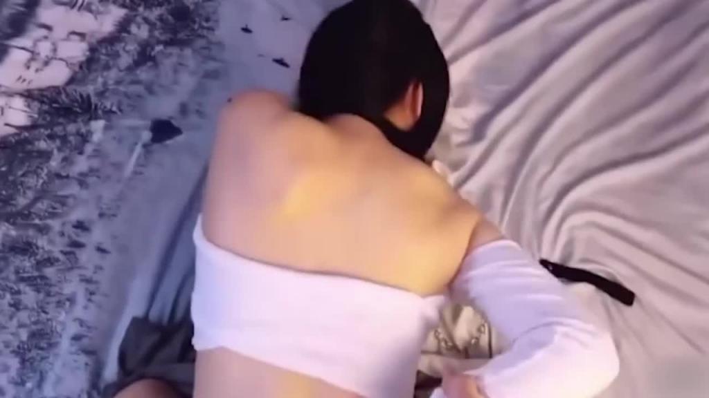骚母狗舞蹈生,周五晚上穿jk白丝和男朋友偷情 预览截图 9