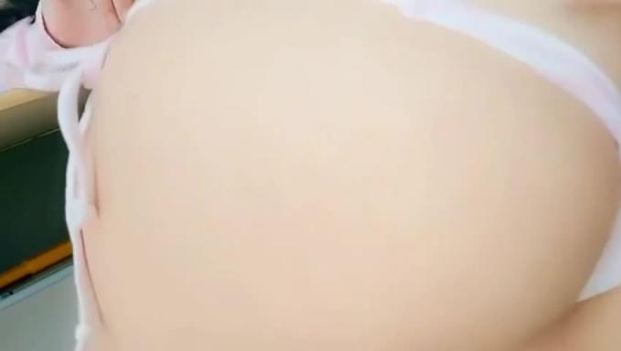 夹子音极品狗头萝莉自慰 预览截图 5