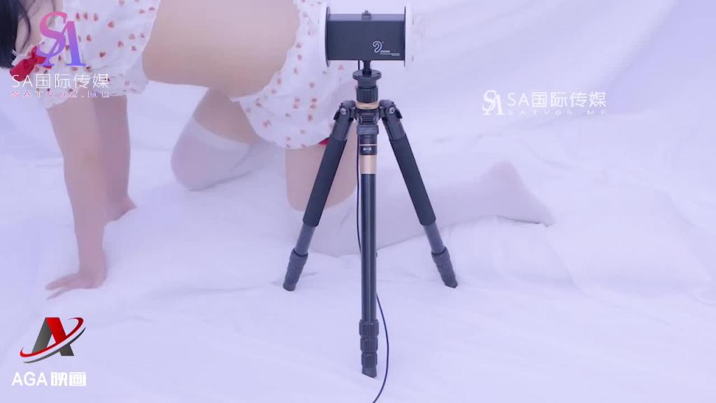AGAT055-ASMR-晓美泳装漏胸诱惑-舌尖深度舔耳 预览截图 11