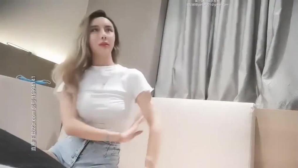 欧美身材混血脸孔~操起来大奶晃动不停真性感 预览截图 3