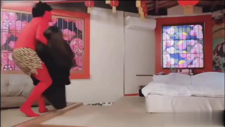 男女主双COS 太好玩了 预览截图 2