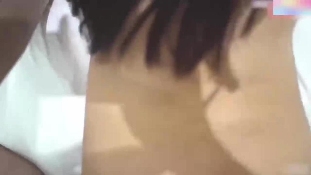 我与干爹开房通奸，背叛男友做有钱人的泄欲井喷 预览截图 5