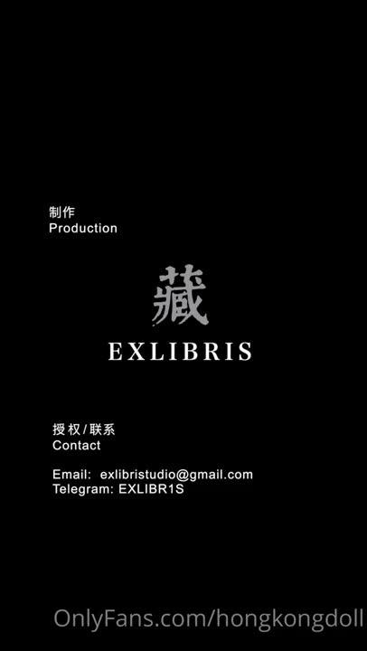 「香港极品美少女」骚妹拿着按摩棒自抠白虎嫩穴发出色色的浪叫 预览截图 12
