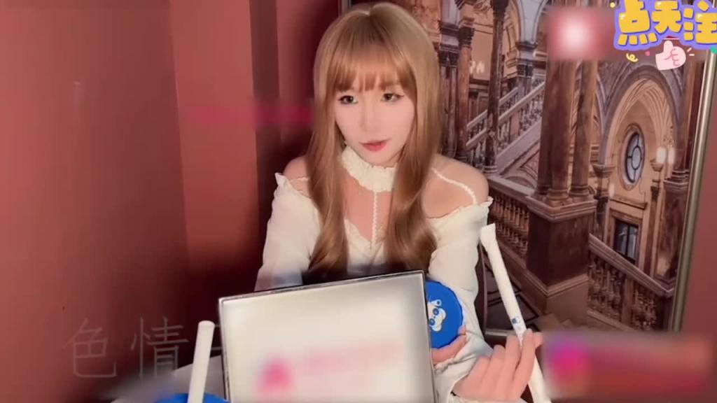 拜金女孩代替闺蜜相亲主动献身富二代 预览截图 1