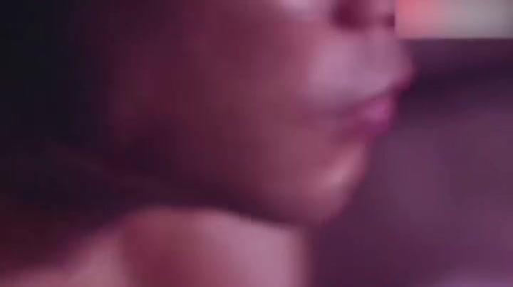 【明星泄密】超稀缺资源!香港十大女神早期下海拍片大合集。最巅峰的颜值最年轻肉体。 预览截图 7