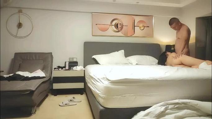 2对夫妻酒店玩换妻游戏【下集 实战篇】 预览截图 9