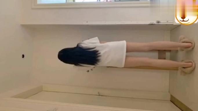 家有娇妻高颜值完美身材我的JK女友 预览截图 2