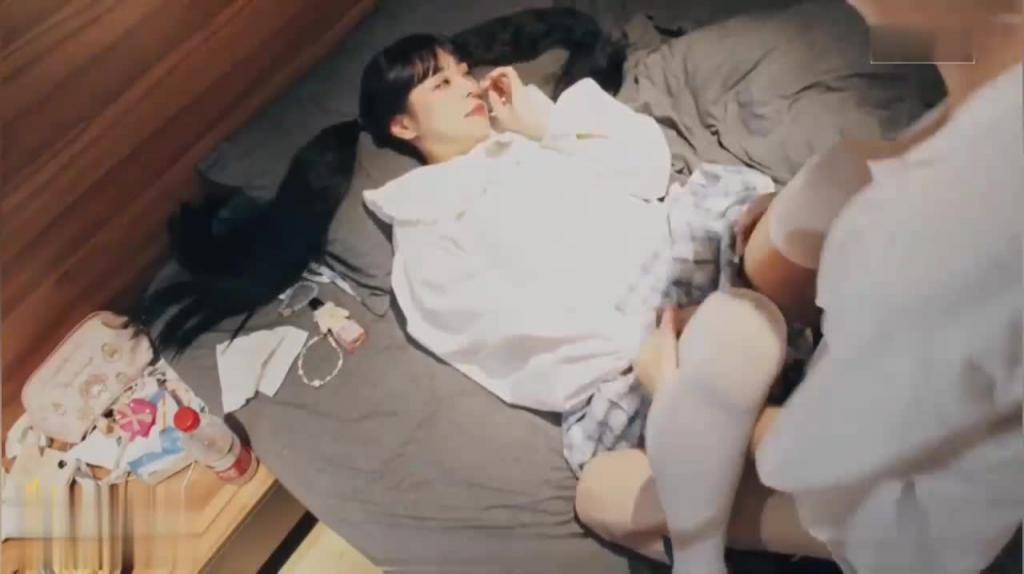 爆操白嫩JK少女操的太勐直接干 预览截图 4