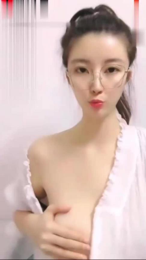 【海航空姐李婷】明星气质女神极品美胸尤物轻松撩射你 预览截图 4
