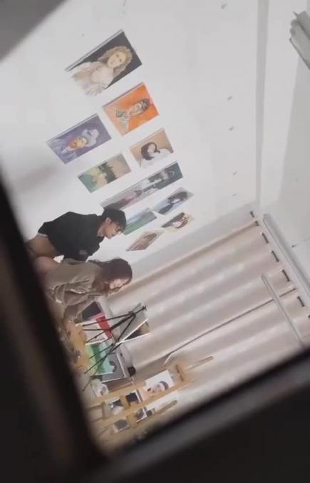 山东烟台画室学生激情啪啪 预览截图 9