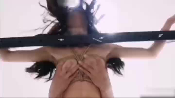 顶级模特灵灵私拍sm调教剧情超刺激女医生肉体安慰变态病患 预览截图 11