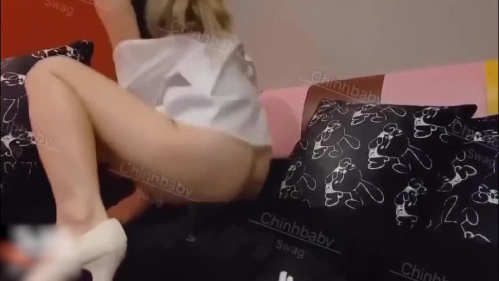 台湾SWAG Chinhbaby 新年最强企划 随机寻找路人影院实战 预览截图 8