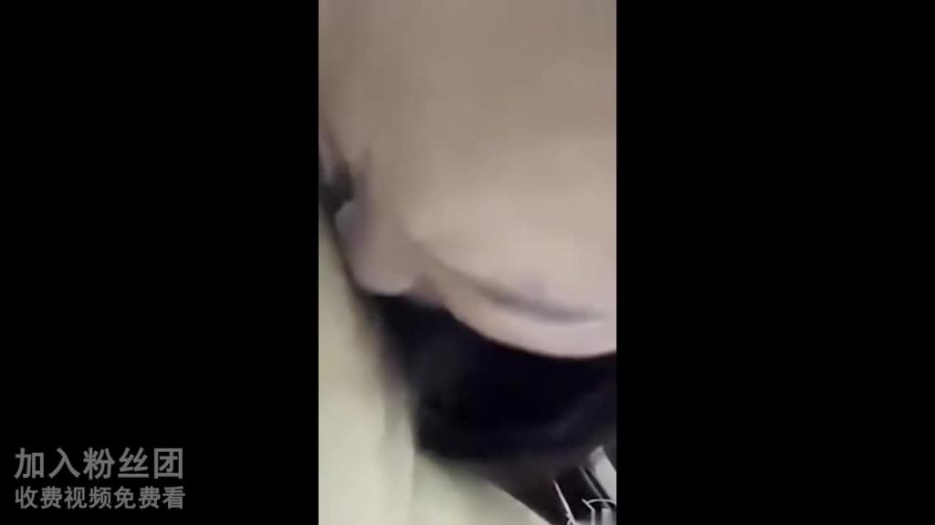 全程真实对白记录趁老爸不在家儿子操妈妈不料意外怀孕! 预览截图 12