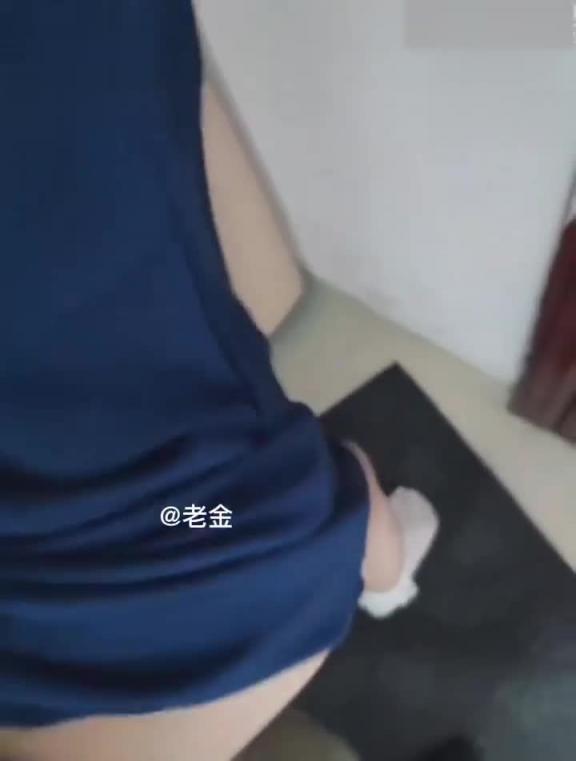 乱伦自己的亲嫂子让嫂子吃春药 预览截图 2