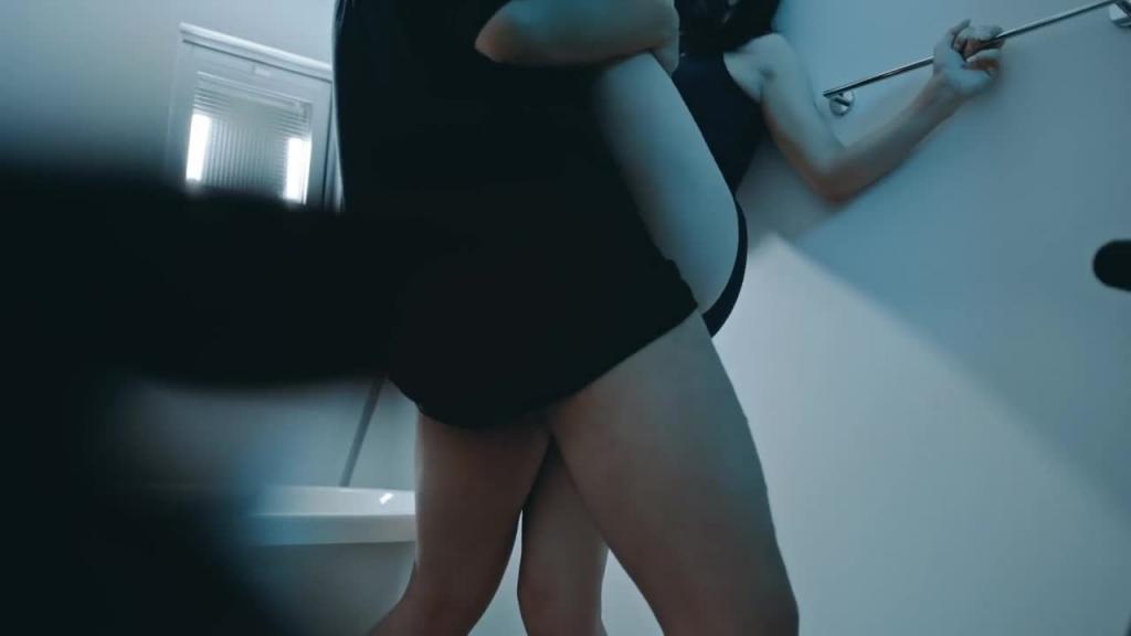 泳装还是制服?还是两者兼而有之01 预览截图 9