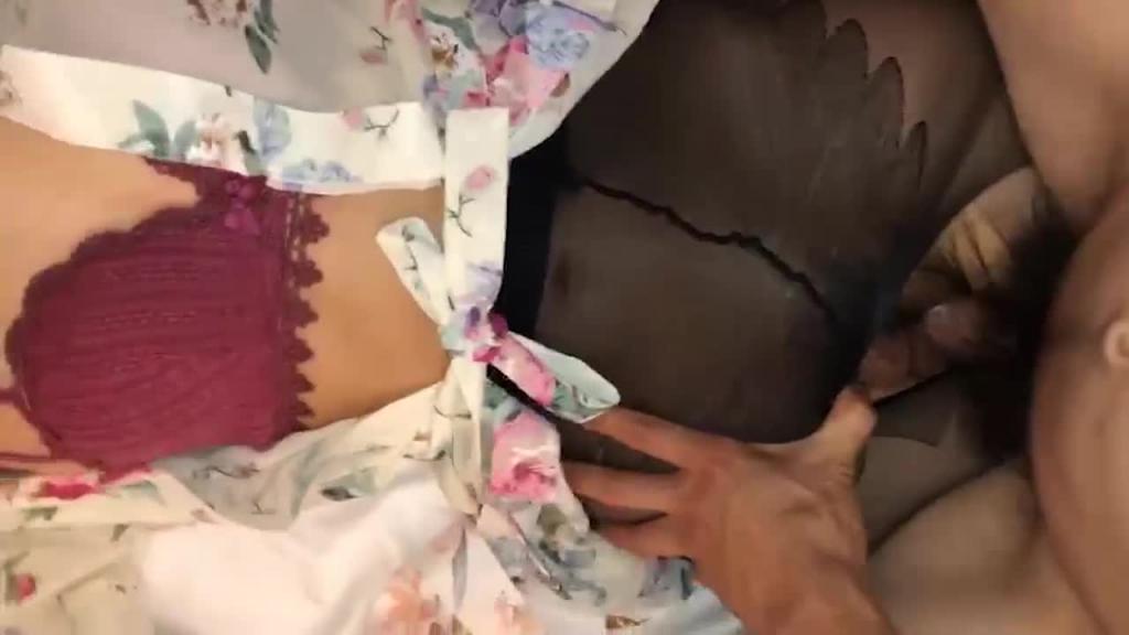 【全网稀缺】高端淫妻私密群内部福利 丰臀美穴女神篇 预览截图 9