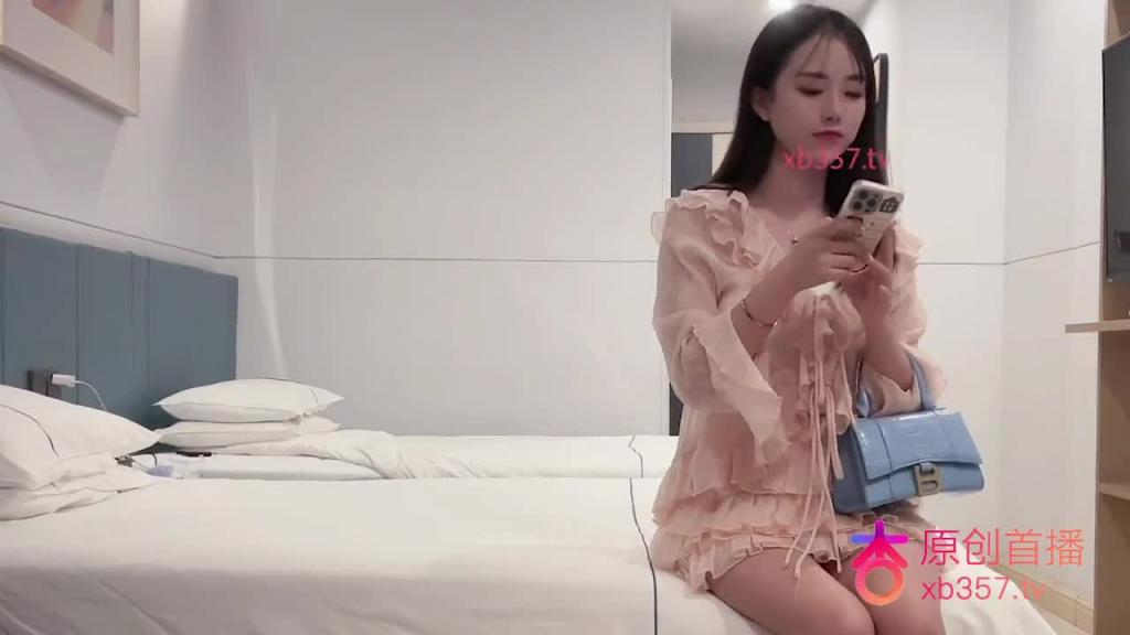 极品温柔学生妹兼职外围 预览截图 1