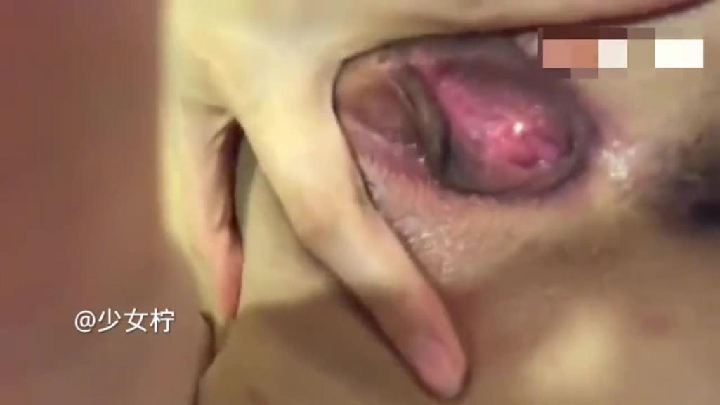 【大四班长】为保研给导师发诱惑自慰视频流出,人前女神人后母狗? 预览截图 9