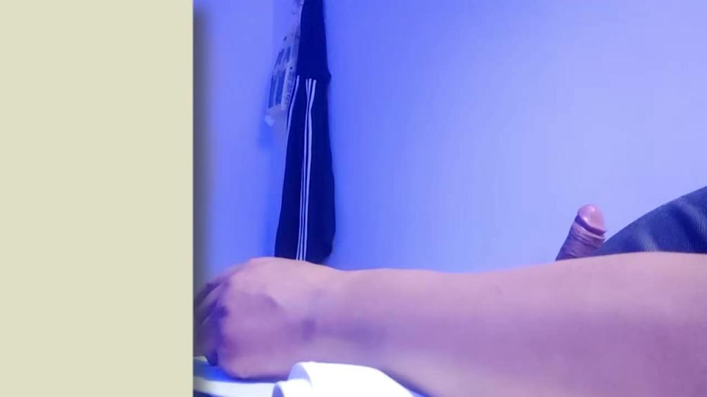 按摩店好一通忽悠勾搭,30多岁小少妇,白臀撅起,果断插入干水汪汪的逼 预览截图 12