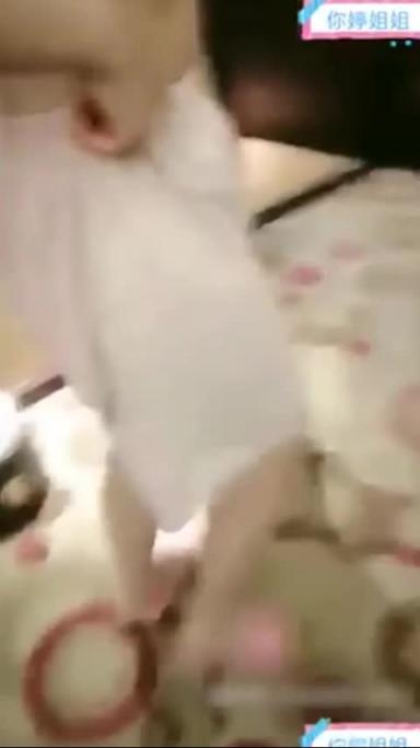 爱笑极品女大学生,平时上课不穿内裤 预览截图 5