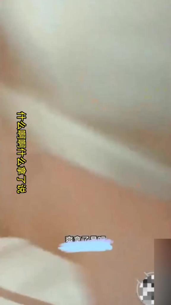 【姐弟乱伦】姐夫在外打工弟弟乱伦亲姐还问姐姐谁的鸡巴大 预览截图 2