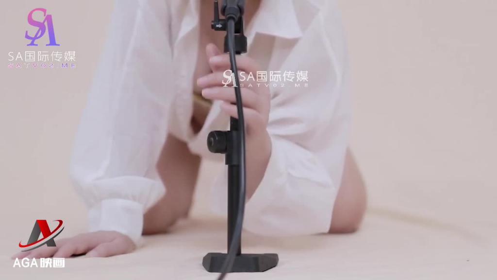 AT121-ASMR晓MI衬衣诱惑-口腔音舔耳弹舌 预览截图 9
