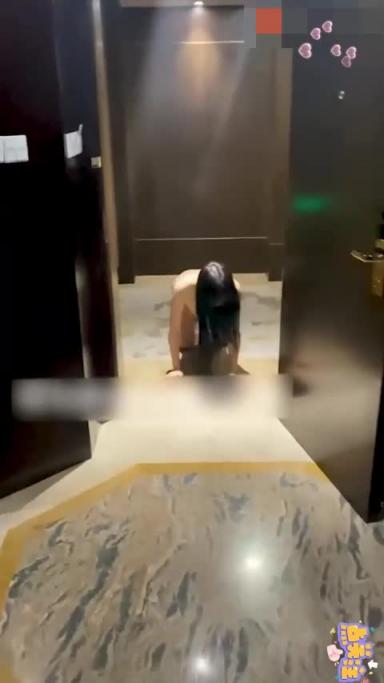 户外露出大神调教!被洗脑的少妇 预览截图 7